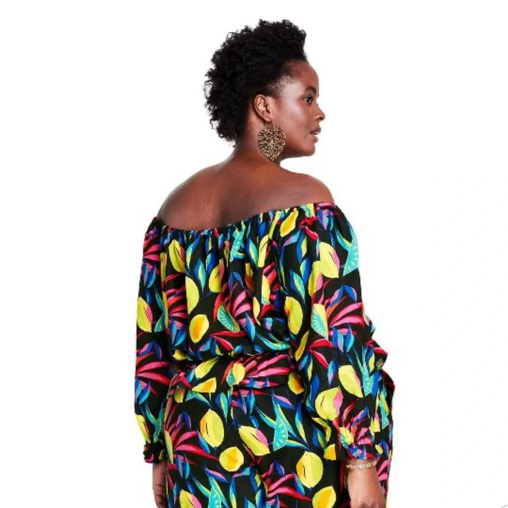 SOLD OUT EVERYWHERE! 🍋 Tabitha Brown for Target Top - Picture 2 of 2